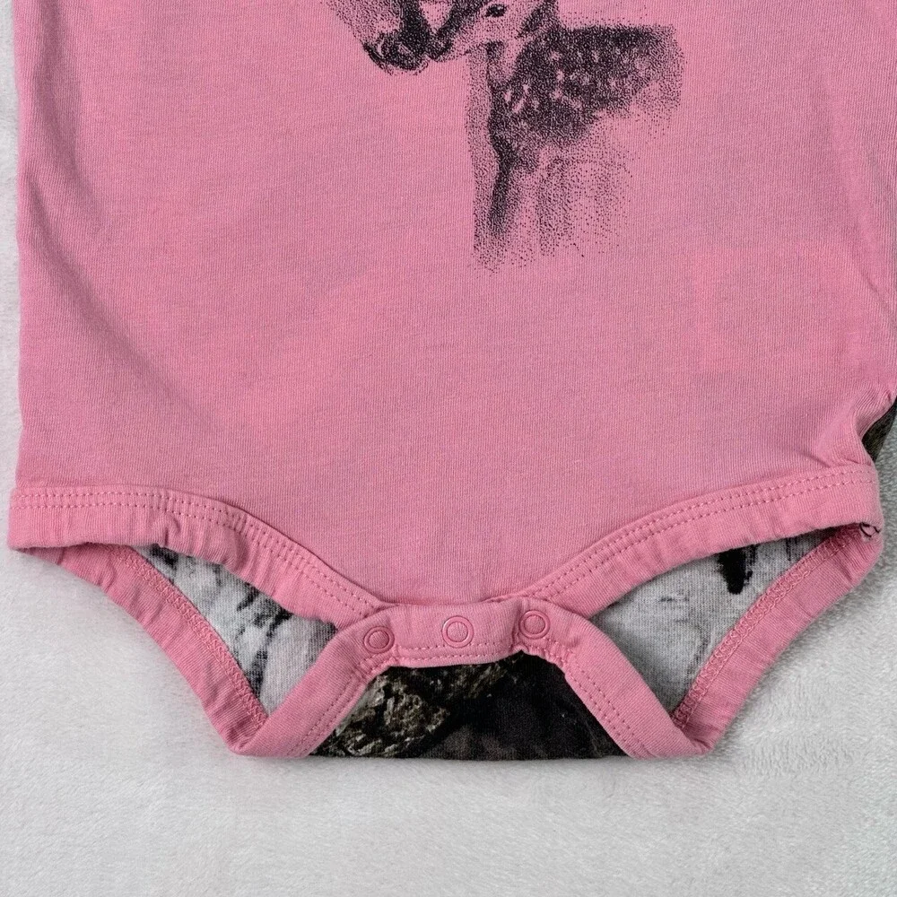 CARHARTT Pink Mossy Oak Hunting Deer Graphic Camo Sleeve Infant Girl Bodysuit 6M - Picture 5 of 13